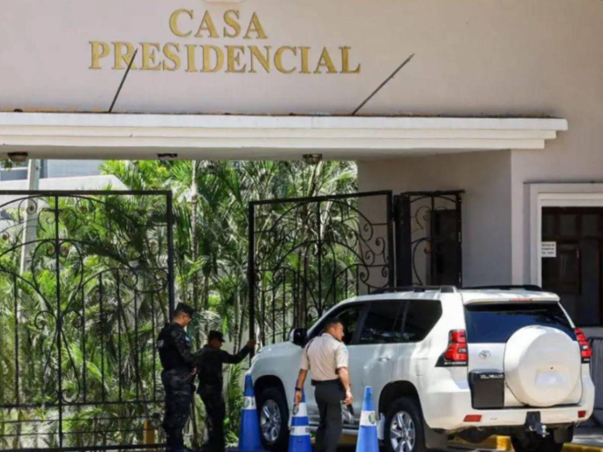 Revelan la millonaria cifra que pagaba Gobierno de Xiomara en lujosos carros para ministros