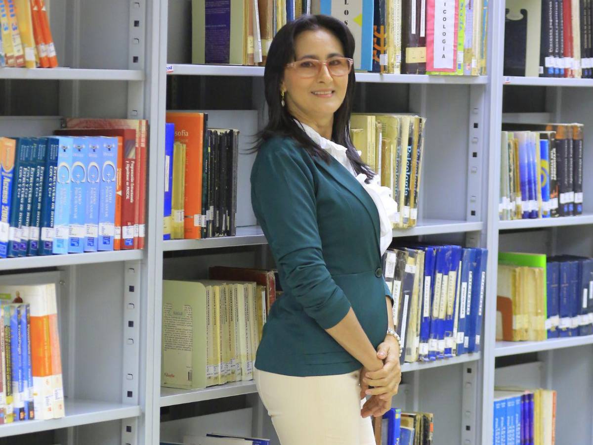 Ellos son los cinco estudiantes que destacan con los índices más altos en la UPNFM-SPS