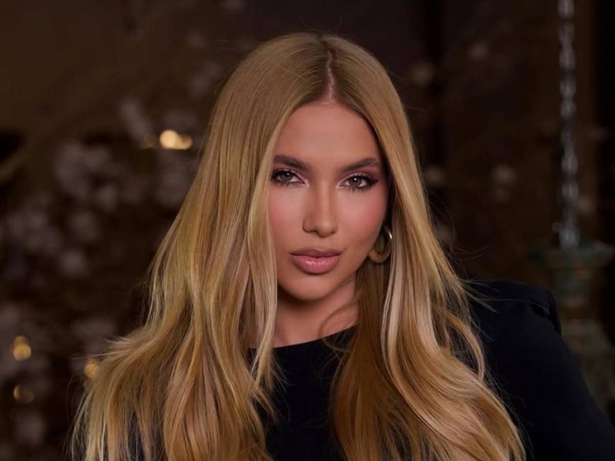 Vinicius anuncia noviazgo con exmujer de artista: Dos compañeros se burlan