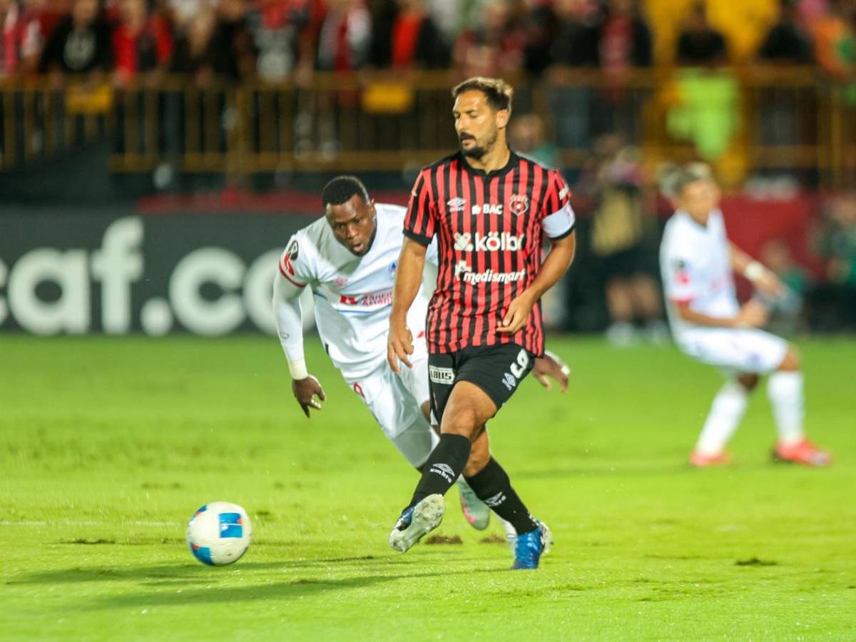 Alajuelense recibiría fuerte castigo de Concacaf por ataque a bus de Olimpia: tenía advertencia