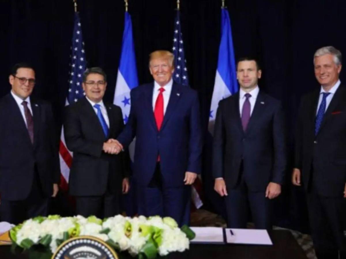 Ana García recibe noticia de Trump sobre indulto de JOH y deja extenso mensaje