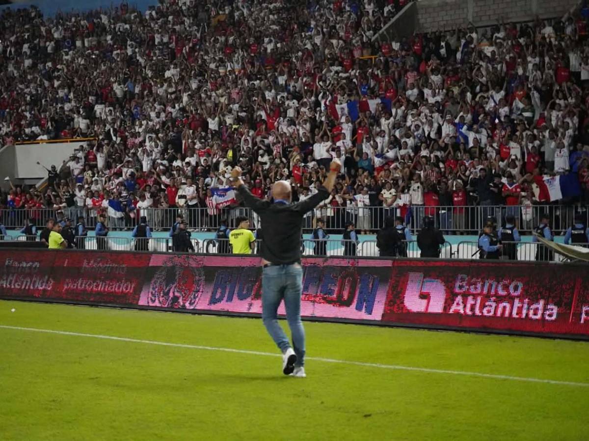 Olimpia celebra la Copa 40, Espinel como nunca antes visto y gesto de Marathón