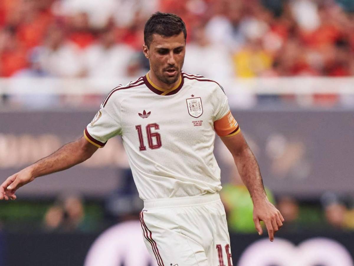 Fin a la novela de Rodri: Se conoce su equipo tras ofertas del Barcelona y Real Madrid