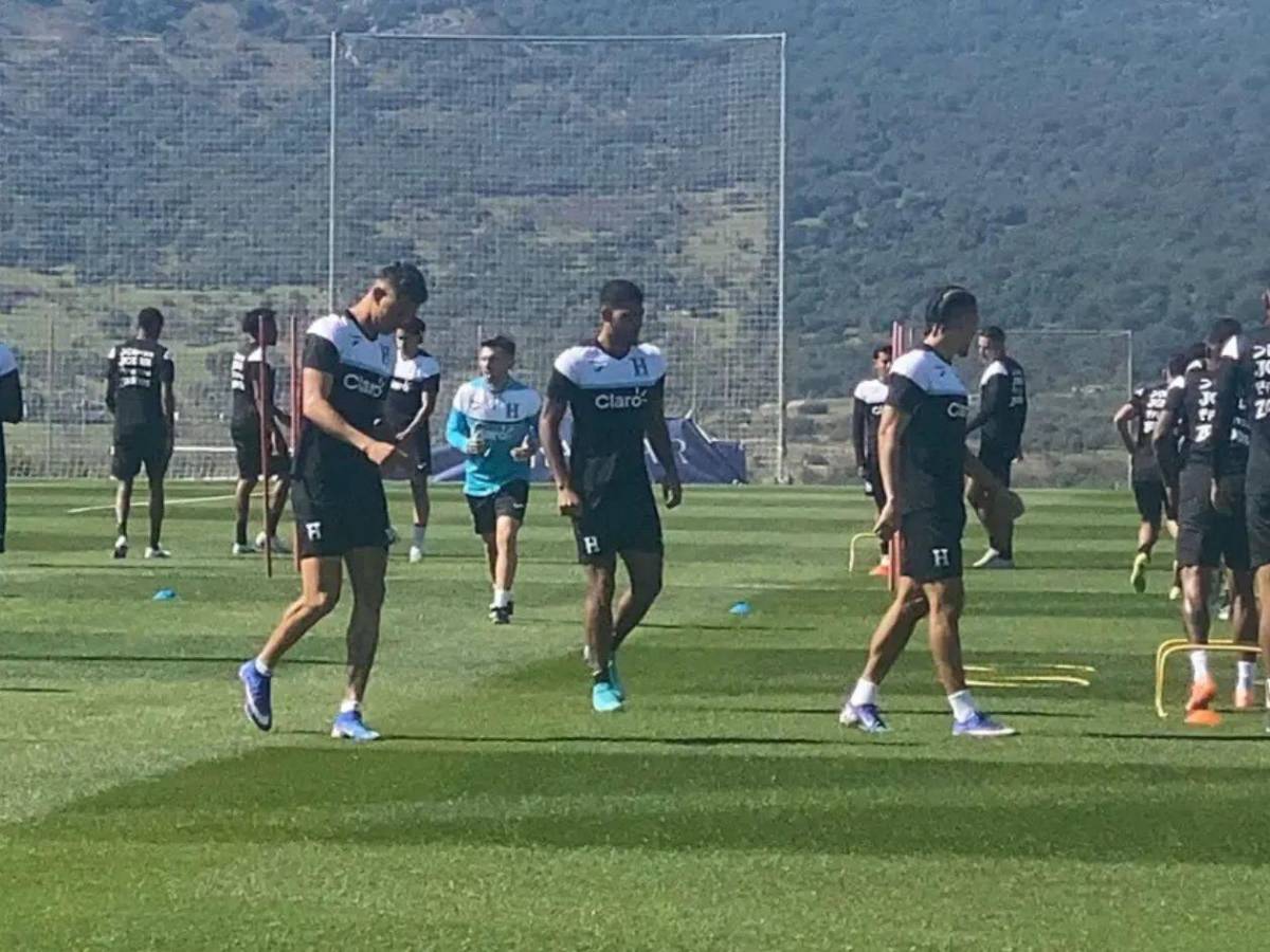 Nueva tecnológica y gran novedad: La Bicolor realiza su segundo entrenamiento