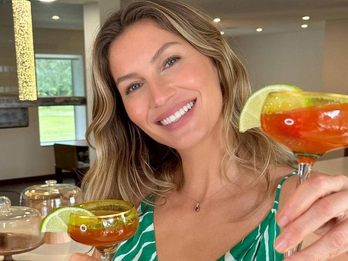 Actores y cantantes que han dejado el alcohol