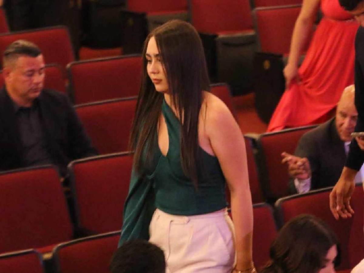 Laura Meza cautivó: las hermosas chicas que engalanaron los Premios DIEZ