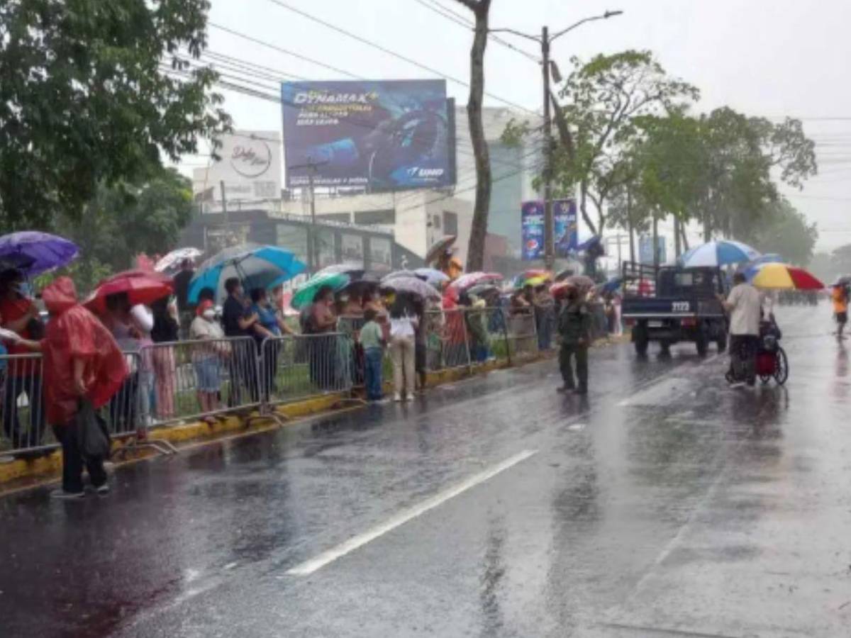 ¡No olvide el paraguas! Copeco pronostica lluvias para esta tarde en San Pedro Sula