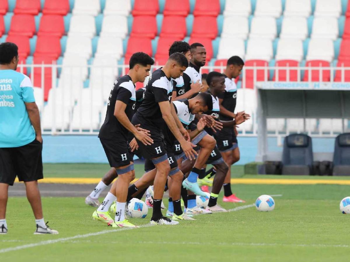 La decisión de Nájar que sorprendió, legionarios presentes y dos no entrenaron