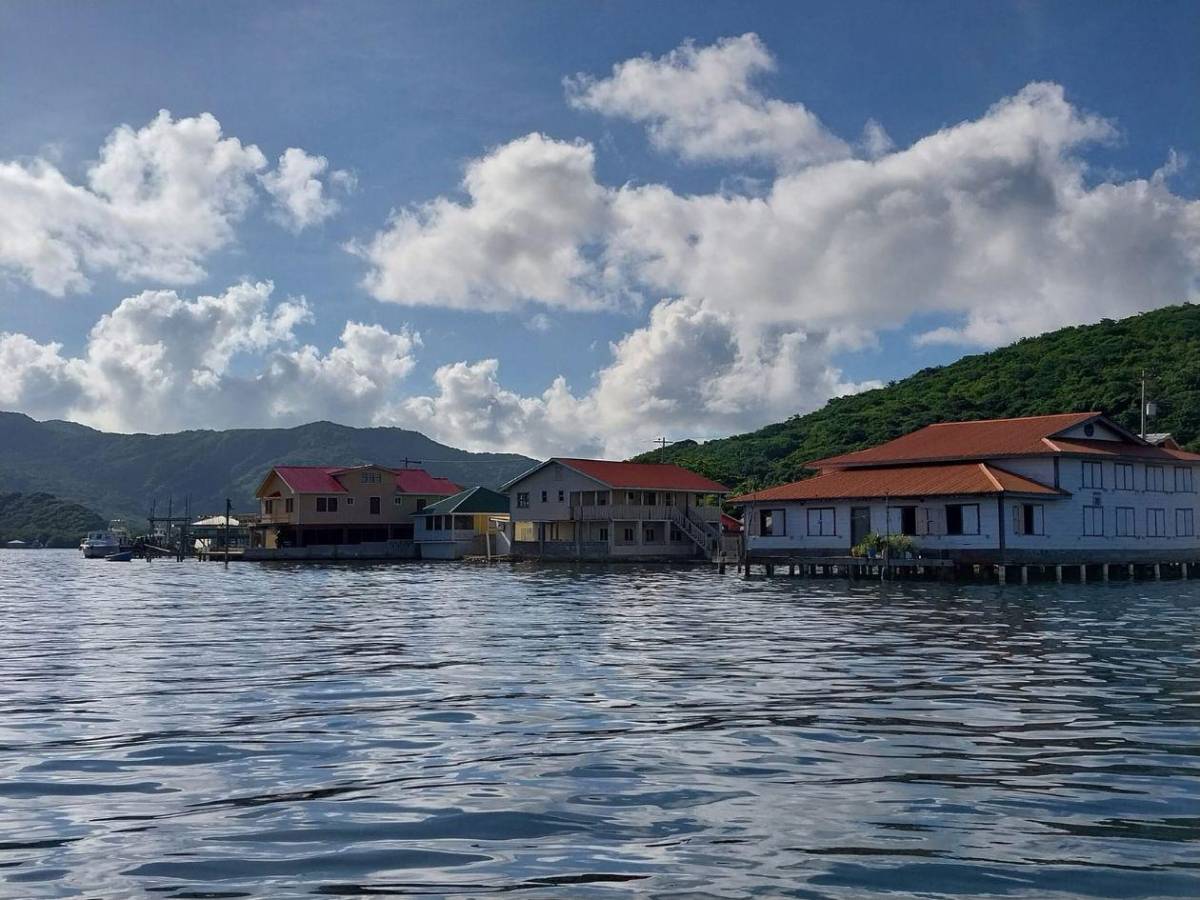 Así es Bonacca, el cayo donde vive casi todo Guanaja