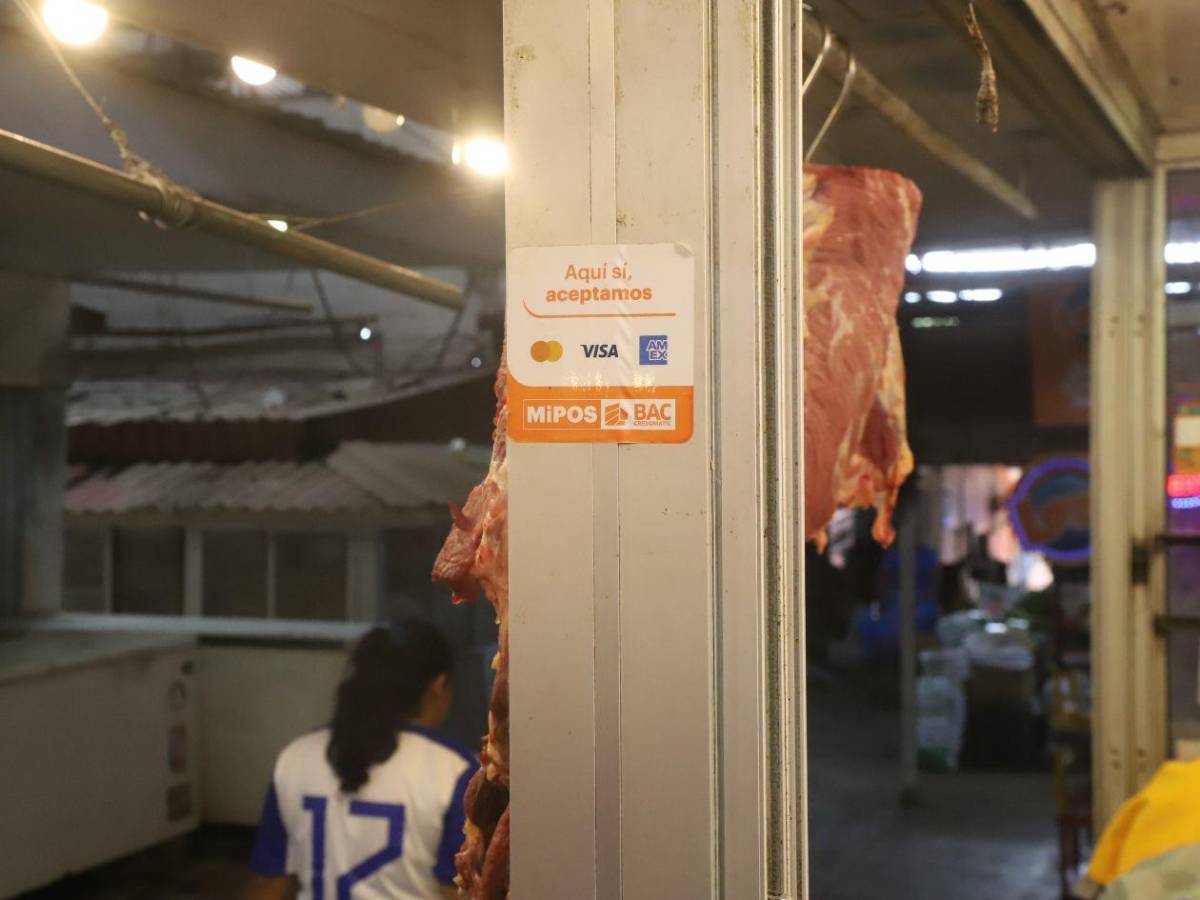 Adiós al efectivo: pagos digitales ganan terreno en Honduras