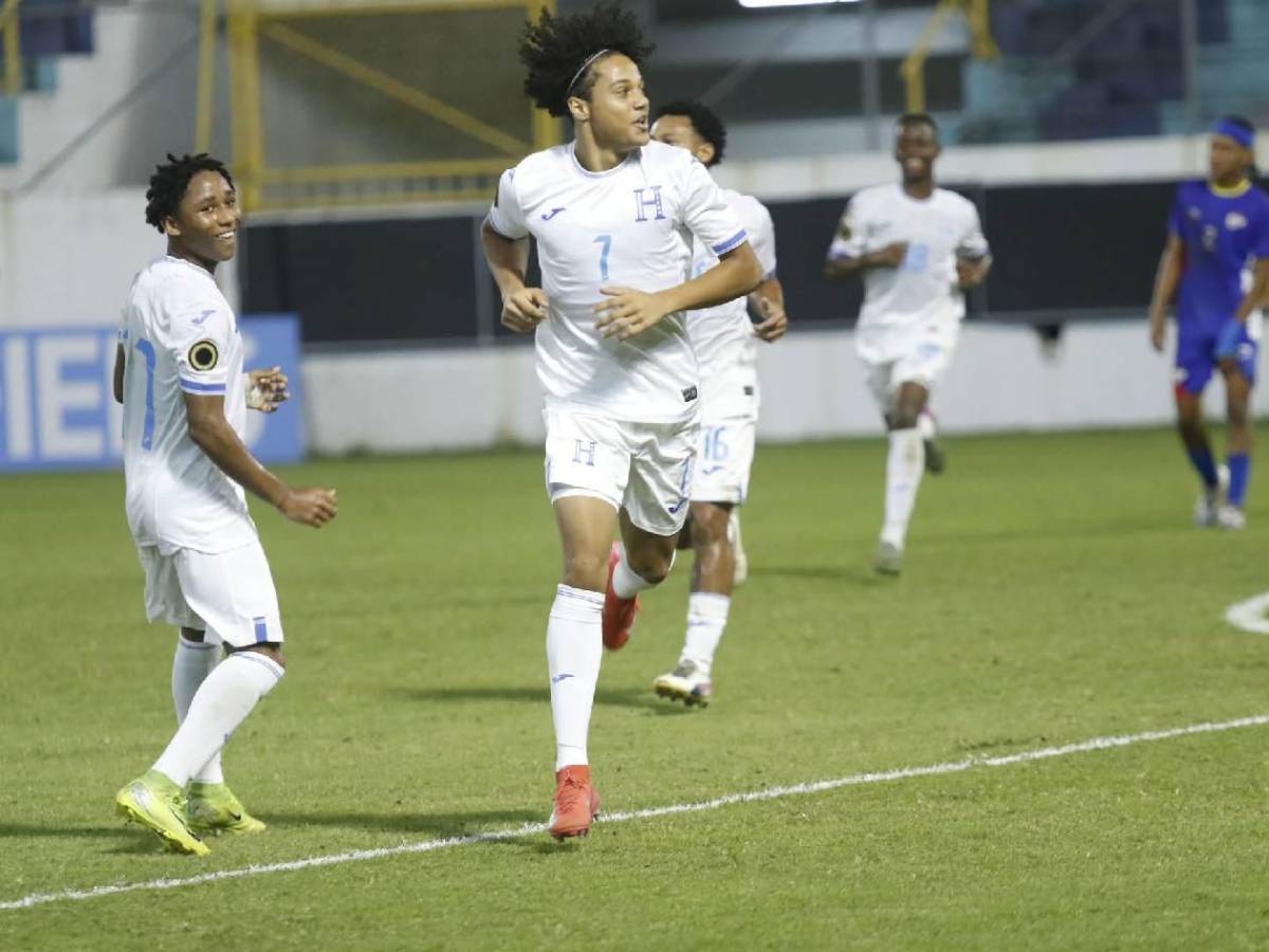 Luis Suazo brilló, su gesto en la goleada de Honduras y David presente