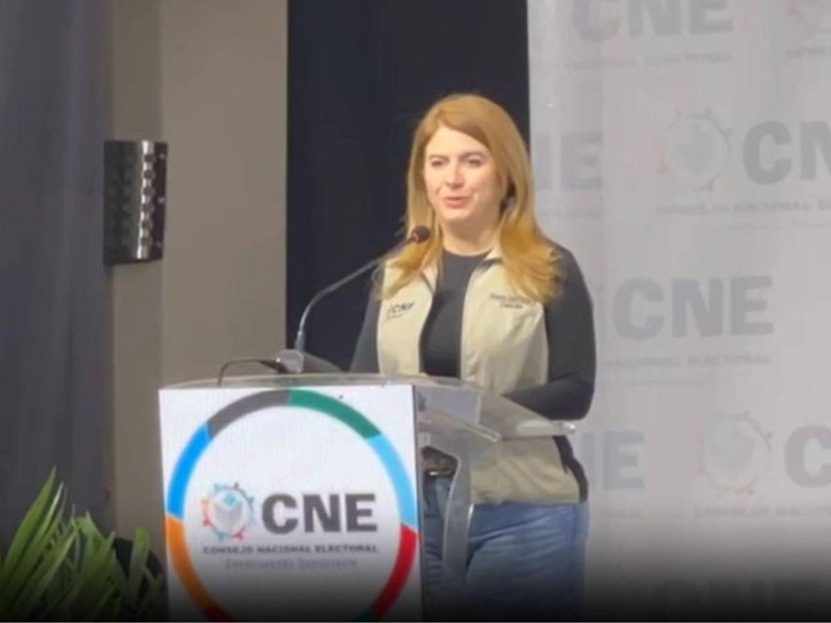 Nasralla condena ataques contra las consejeras  del CNE