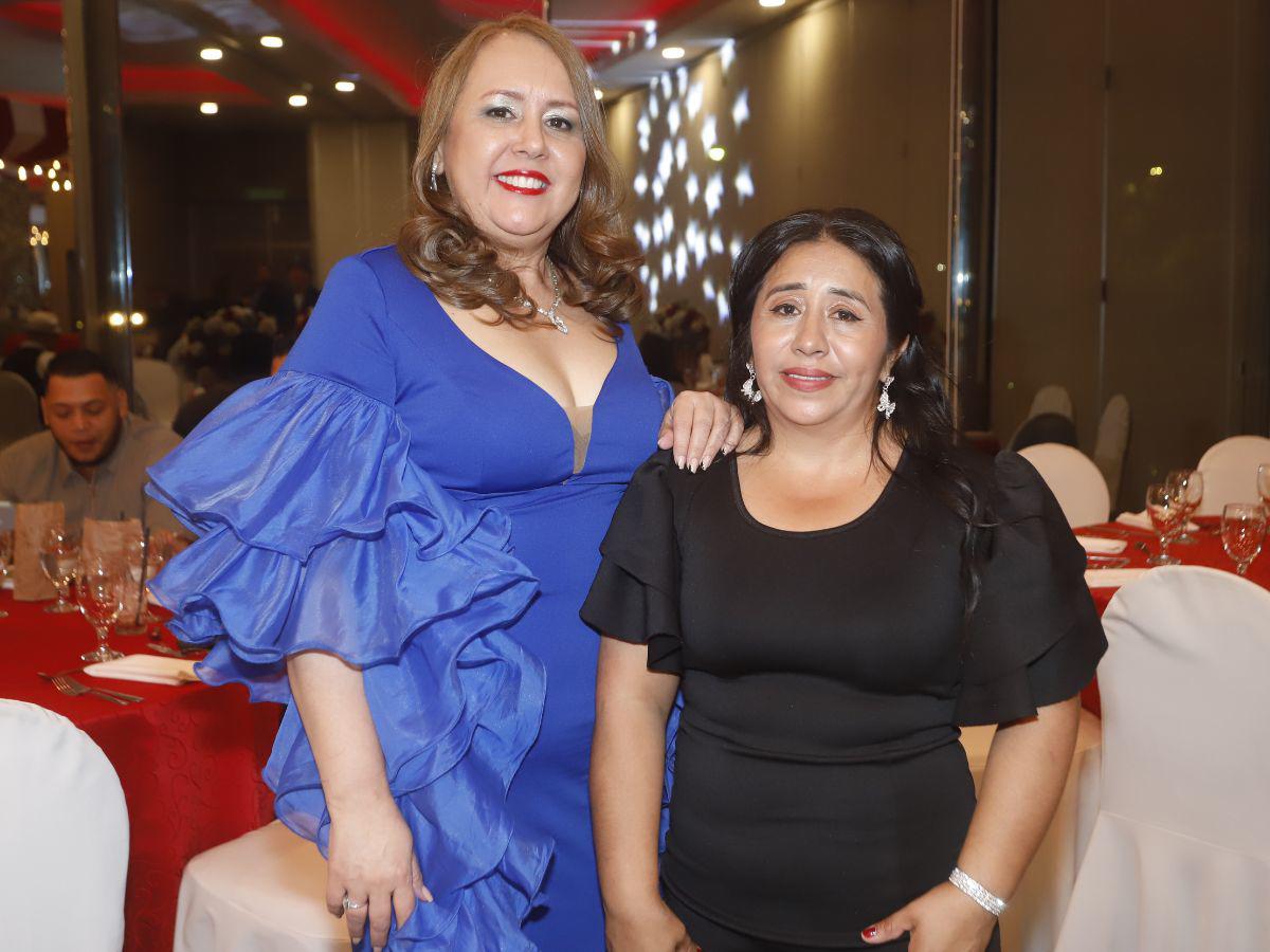 Cofisa celebra su tradicional cena navideña con una elegante temática Circus