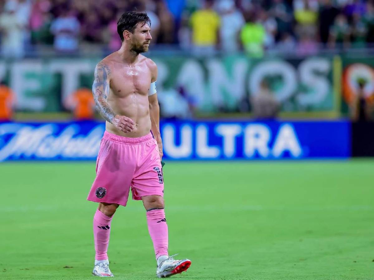 Messi con mala noticia, enfado del argentino, polémica y lo que pasa con David Ruiz