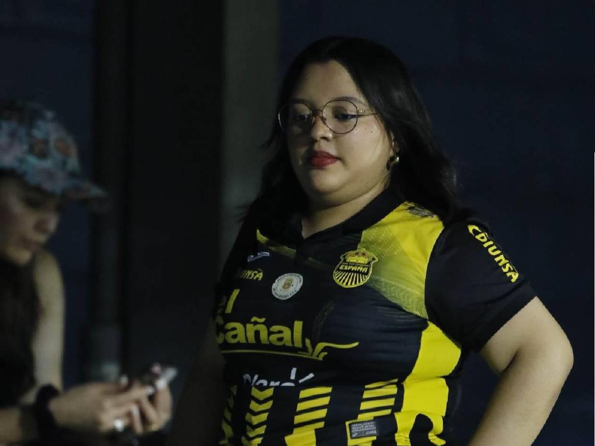 Derroche de bellezas en el Real España-Motagua y ambiente en el Morazán