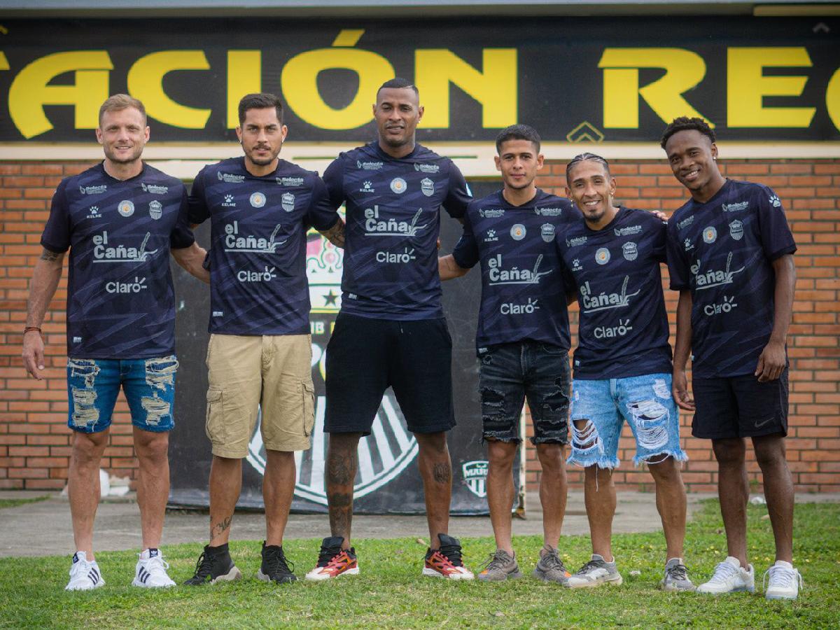 ¿Y Bryan Moya? El dorsal que utilizó Carlos Small y el nuevo “7”