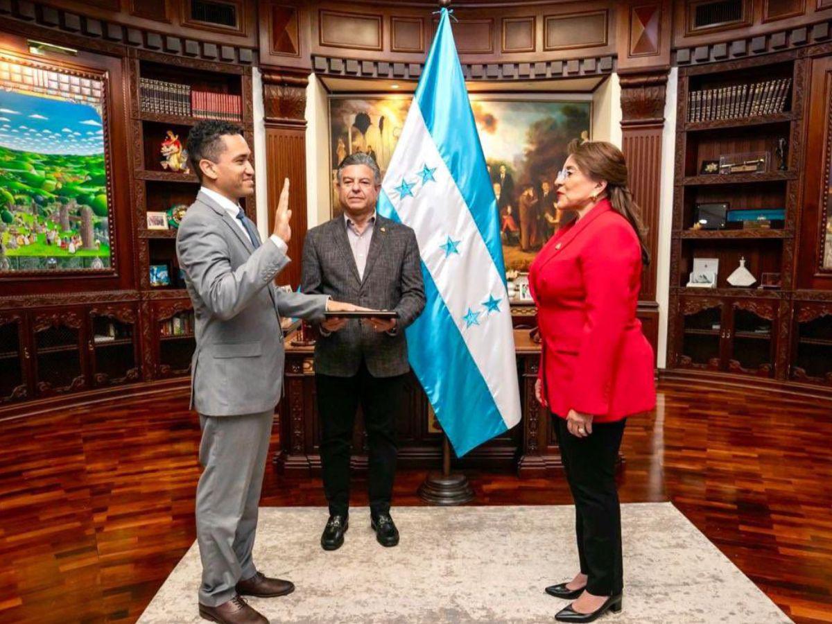 Christian Duarte es juramentado como nuevo ministro de Finanzas