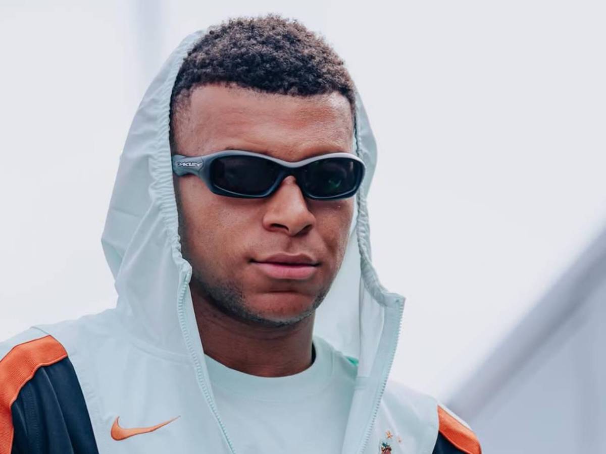 Ester Expósito estalla tras noticia sobre Mbappé y toma inesperada decisión