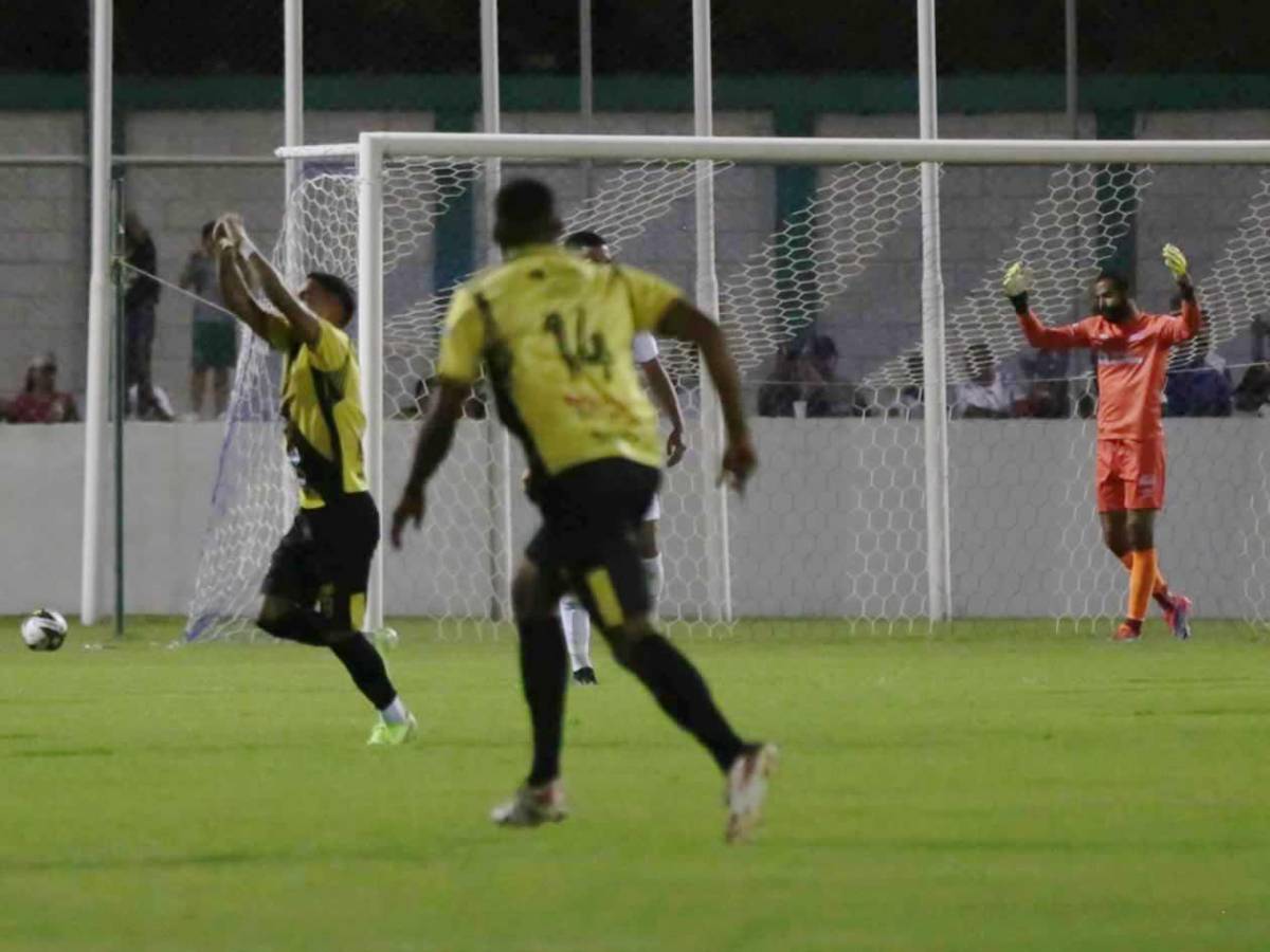 No se vio del Génesis vs Olimpia: bronca, risas, polémica y linda mamá