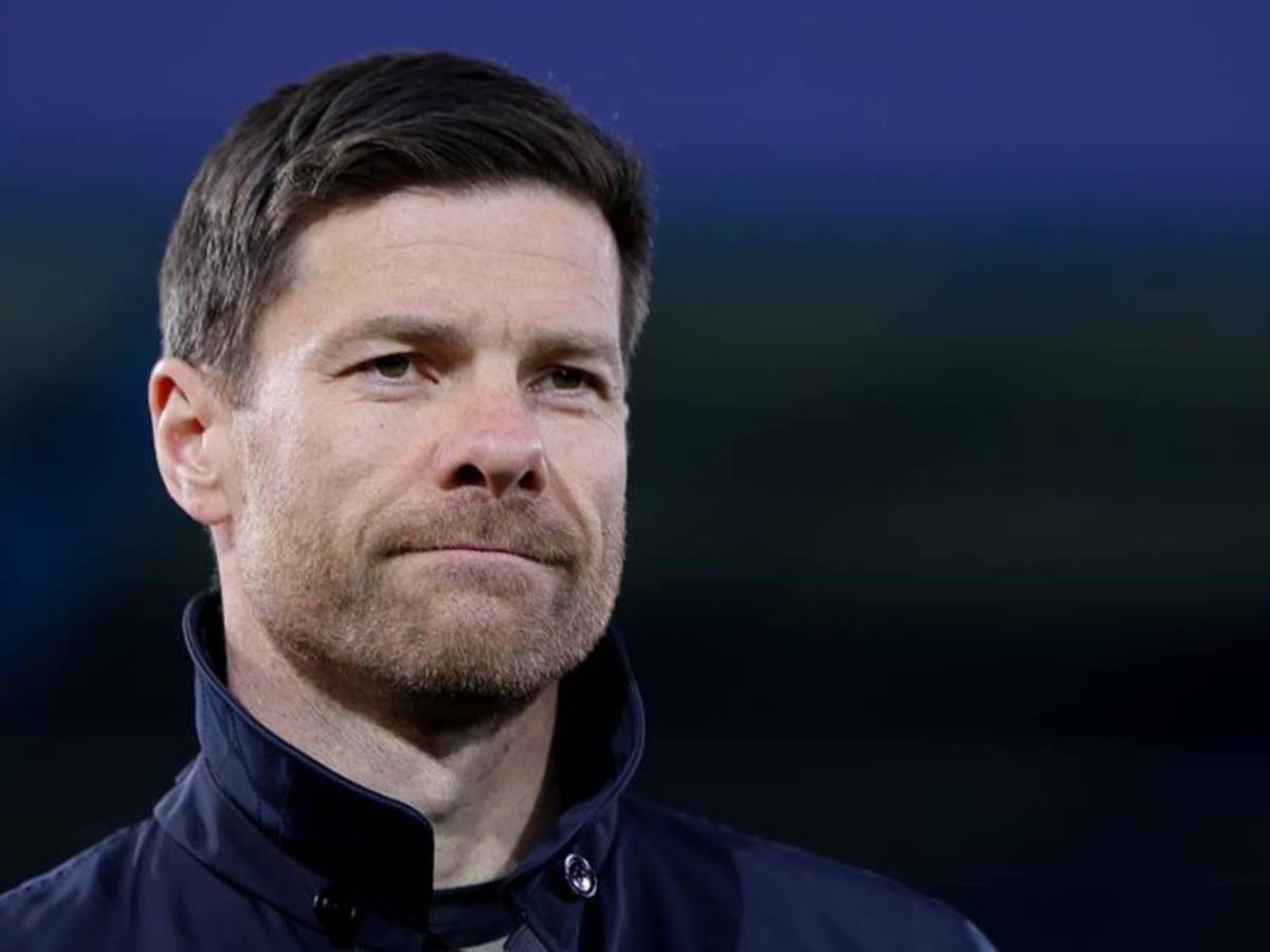 Ancelotti no seguiría y Real Madrid contacta a entrenador tras goleada ante Arsenal