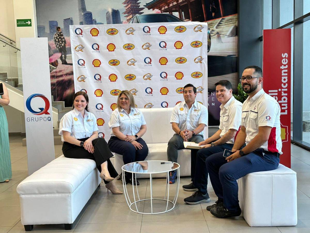 Ejecutivos de Grupo Q y Shell compartieron con los medios de comunicación.