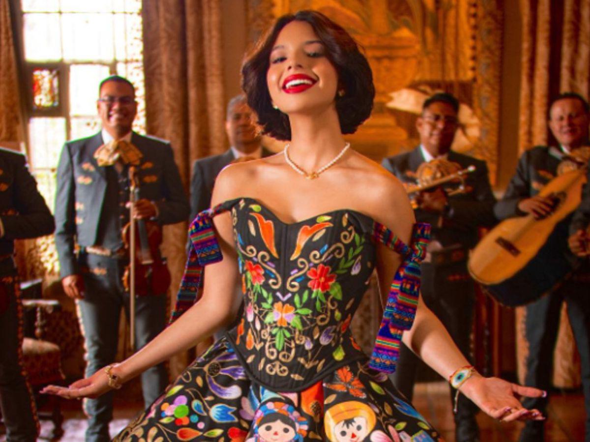 Critican a Ángela Aguilar por proclamarse “princesa de la música mexicana”