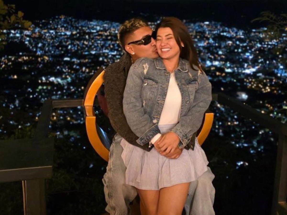 Supremo anuncia el fin de su relación con Milagro Flores