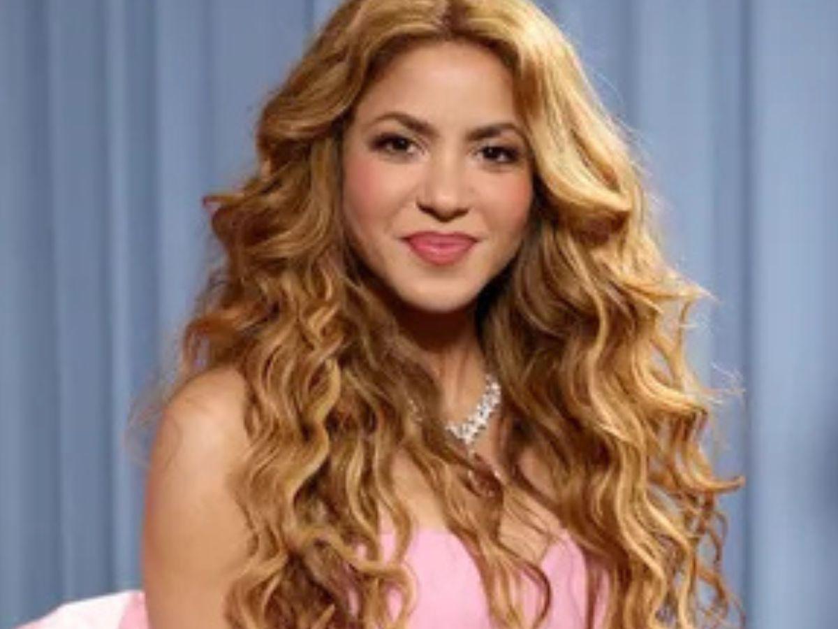 Shakira reconstruirá universidad y colegios afectados por el terremoto en Colombia