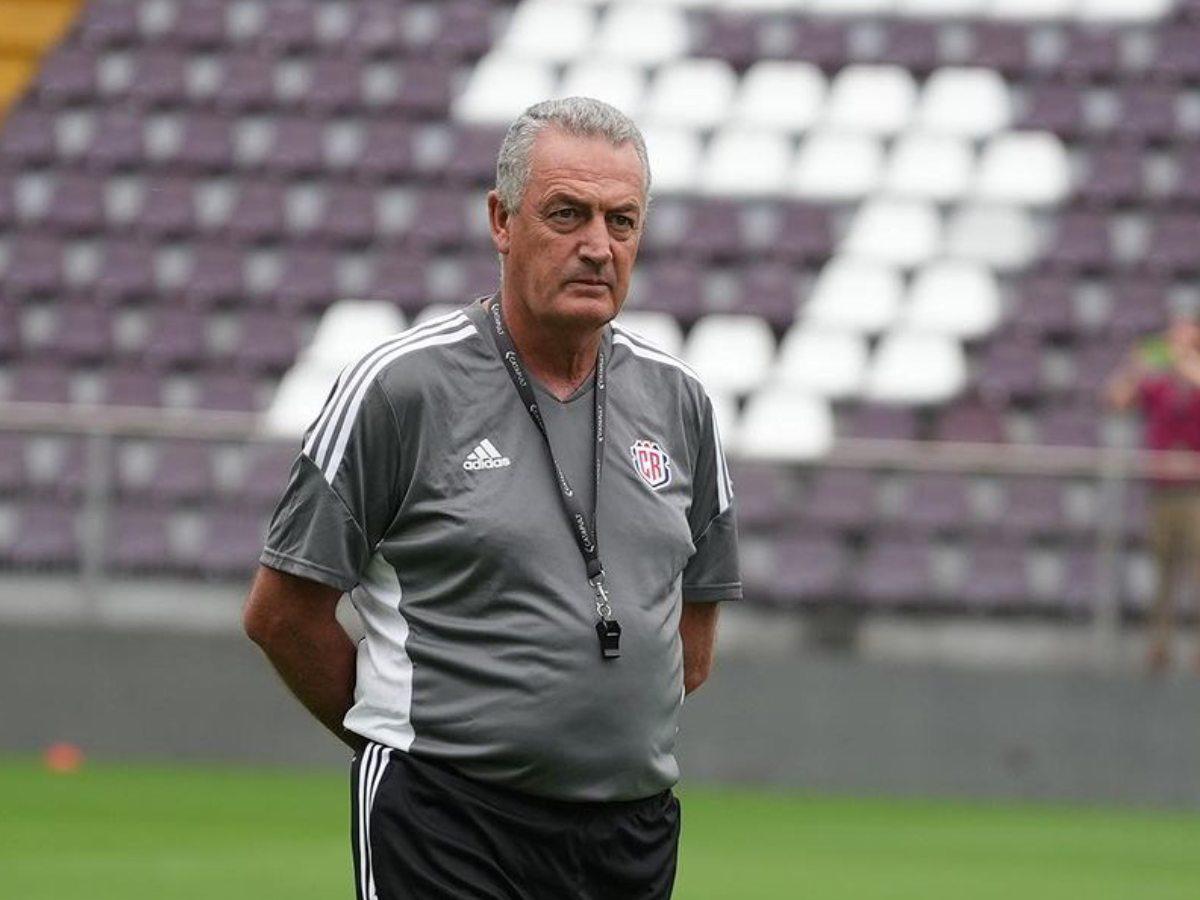 Costa Rica sufre baja para la batalla ante Honduras