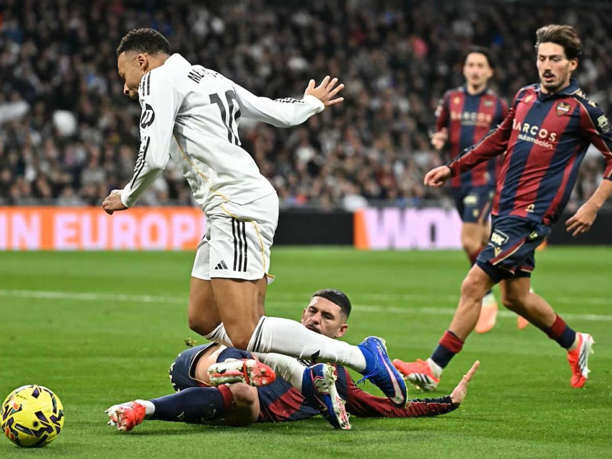 Vinicius llora, 'robo' del Real Madrid al Levante y ¿qué pasó con Kervin Arriaga?