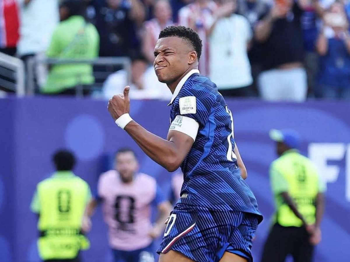 Ester Expósito estalla tras noticia sobre Mbappé y toma inesperada decisión