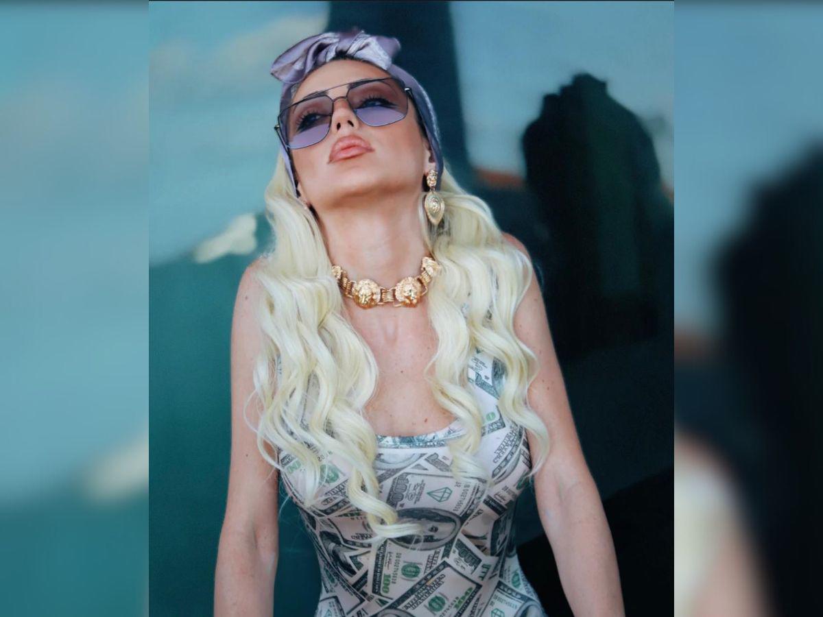 Muere “la Barbie humana”; fue hallada con múltiples agresiones