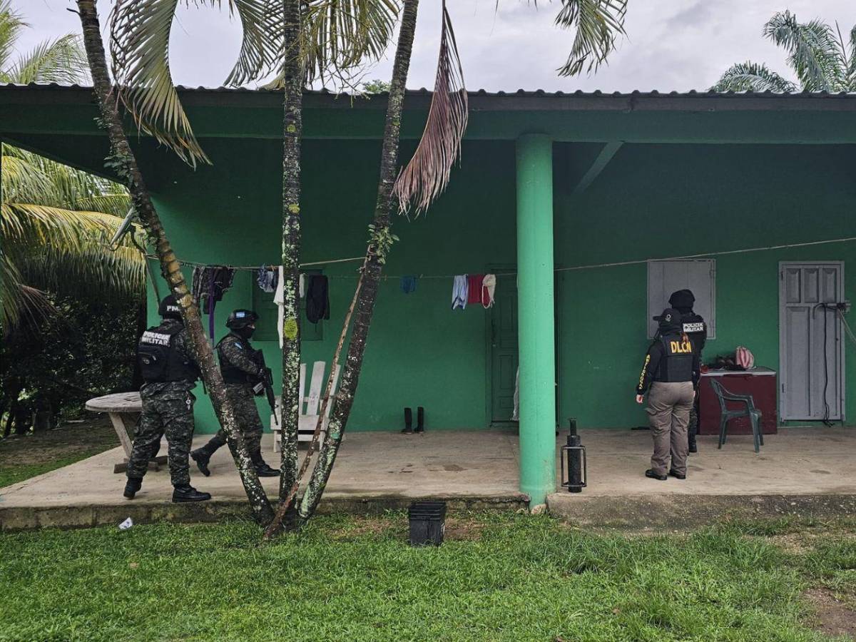 Casas y negocios: los bienes allanados a Saúl Canales en San Juan Pueblo