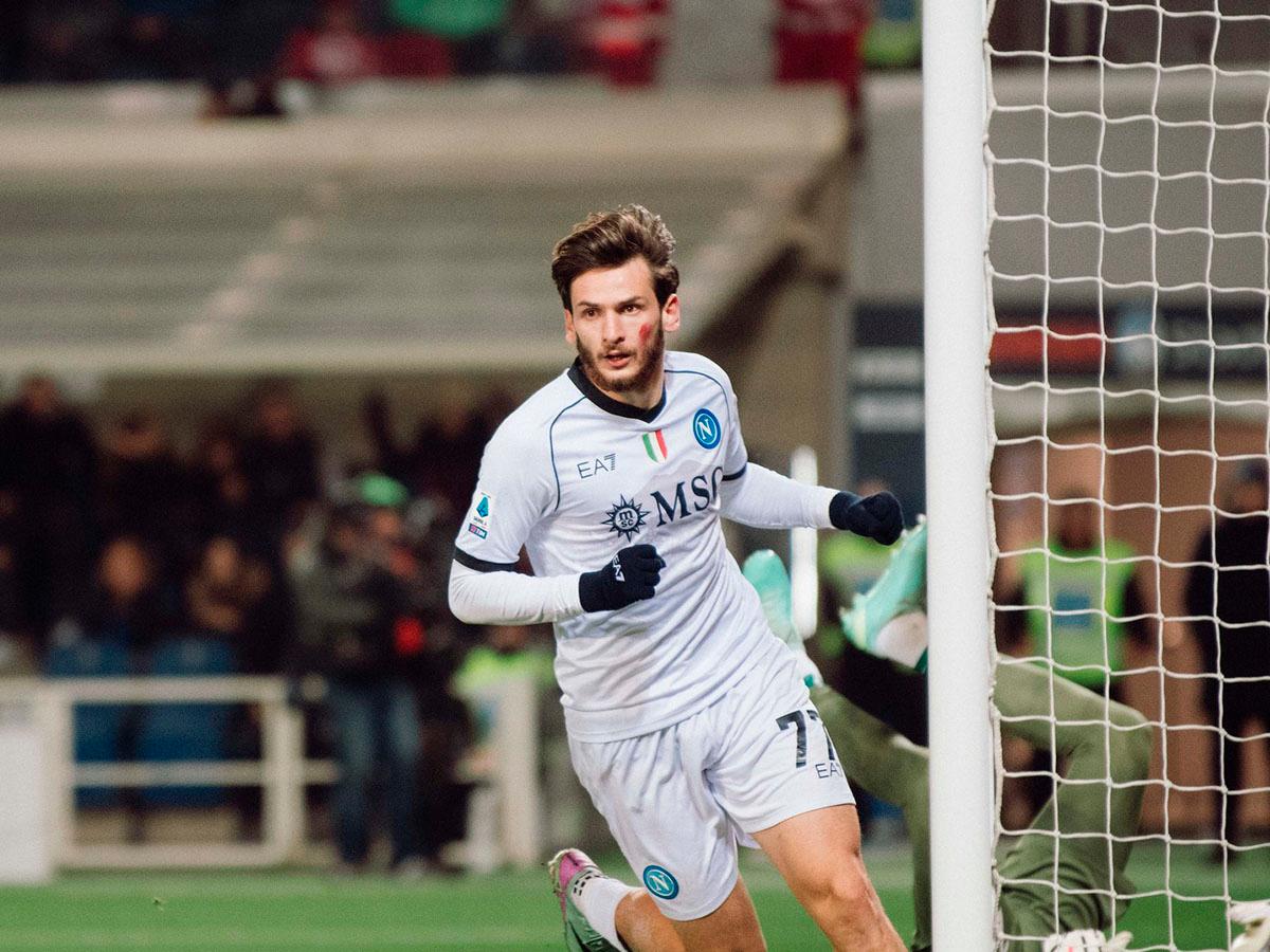 El “nuevo” Napoli se estrena con triunfo y avisa al Real Madrid