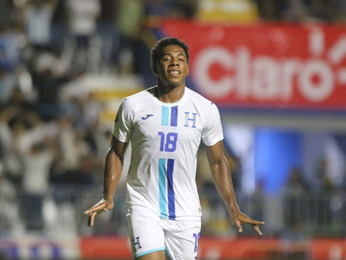 Llanto de Dereck Moncada, decepción de Molina con Honduras y sexy chica cautivó ante Surinam