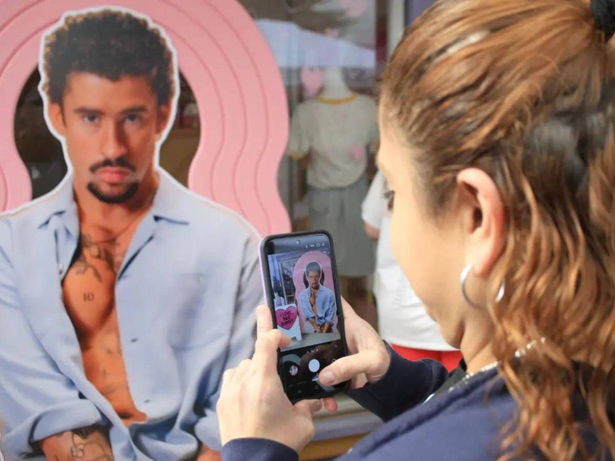 Super Bowl: Famosos presentes, sorprenden a Bad Bunny y así llegó Justin Bieber