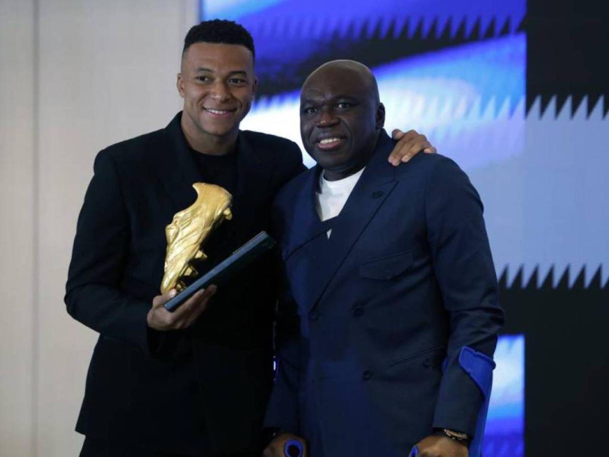 Mbappé recibe la Bota de Oro: lo que dijo y quiénes del Real Madrid lo acompañaron