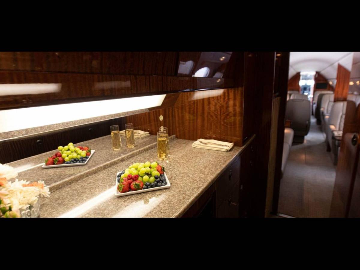 La impresión de Mayweather tras visitar Honduras y el regalo que recibió