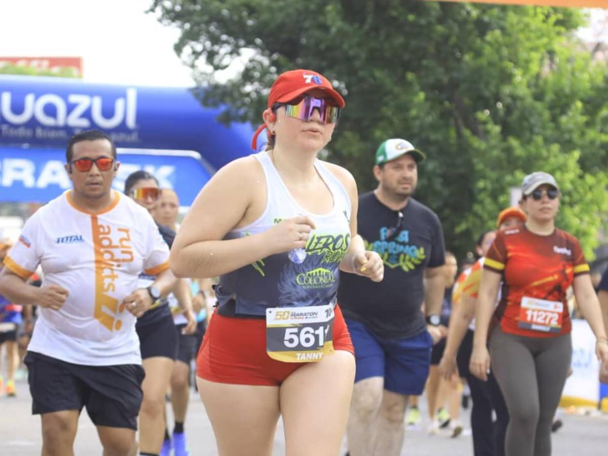 Una Miss sorprendió: Las bellas mujeres de la 50 Maratón LA PRENSA-Gatorade