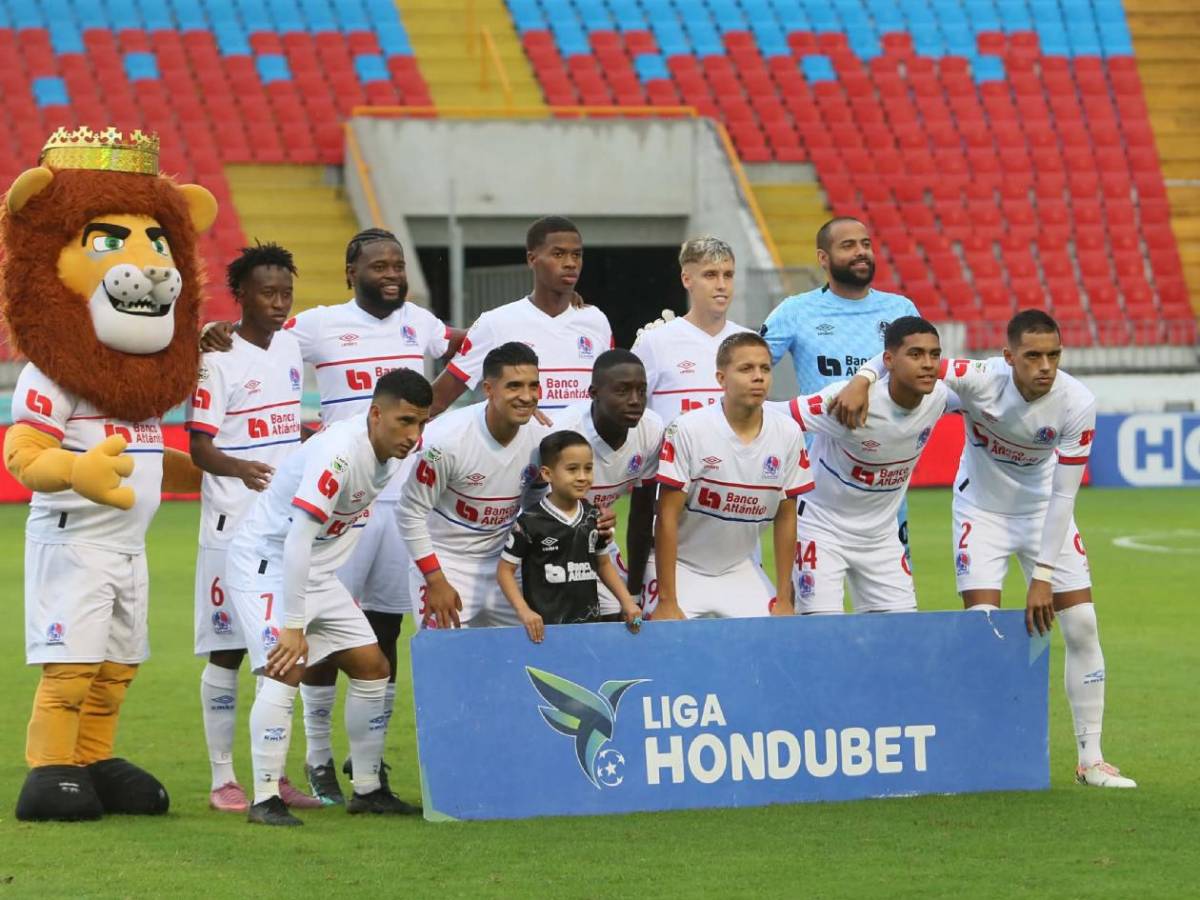 Rebelión a Olimpia, roja por manoseo, baile del Real España e hija de técnico enamora