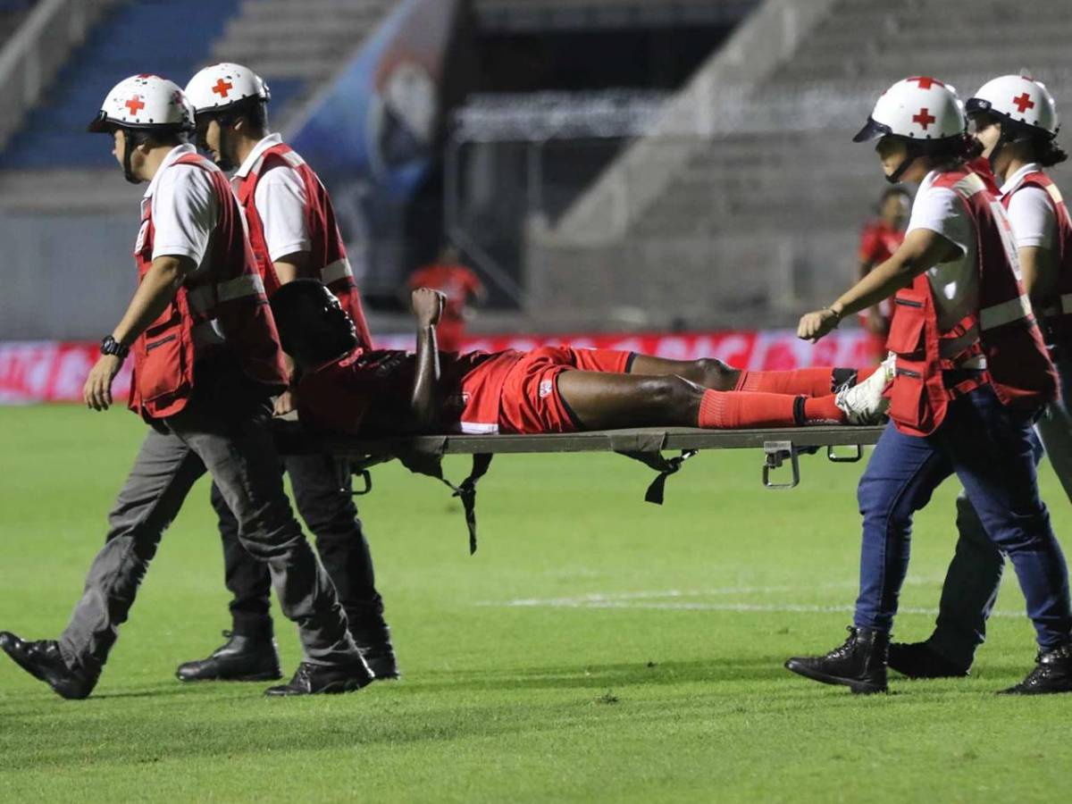 Lamento de Olimpia, esposa de Espinel sorprende e hijo de leyenda brilla