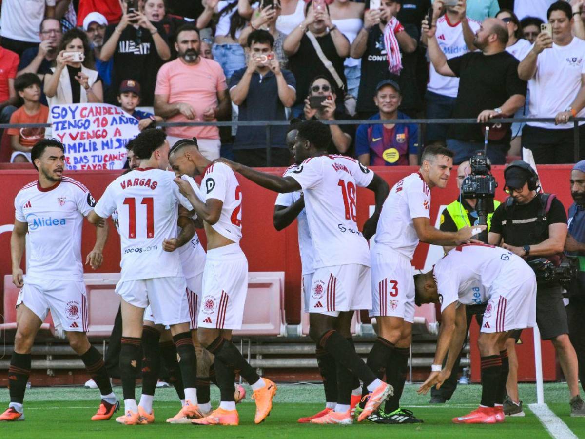 El Barcelona vivió pesadilla, polémica, increíble fallo de Lewandowski y furia de Flick