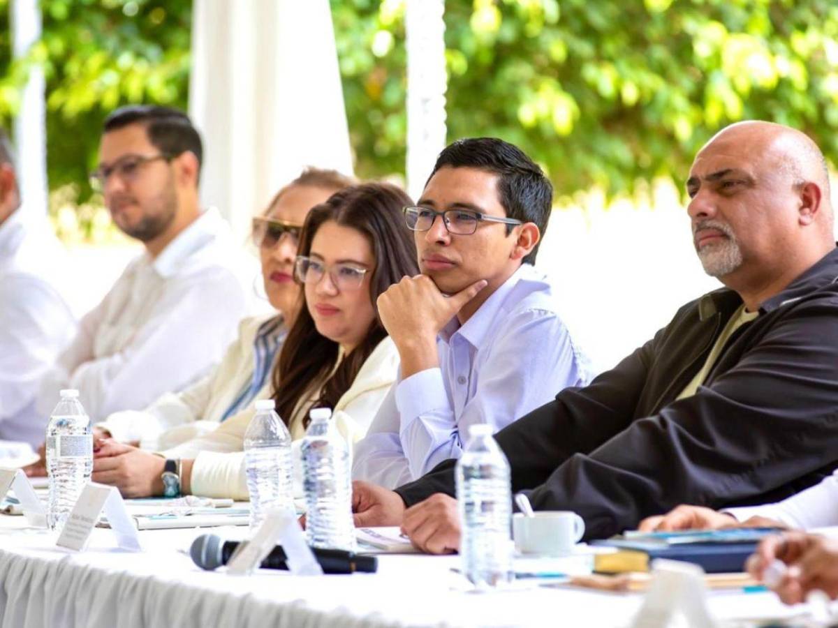 Así fue el Consejo de Ministros en la propiedad de los Zelaya Castro en Olancho