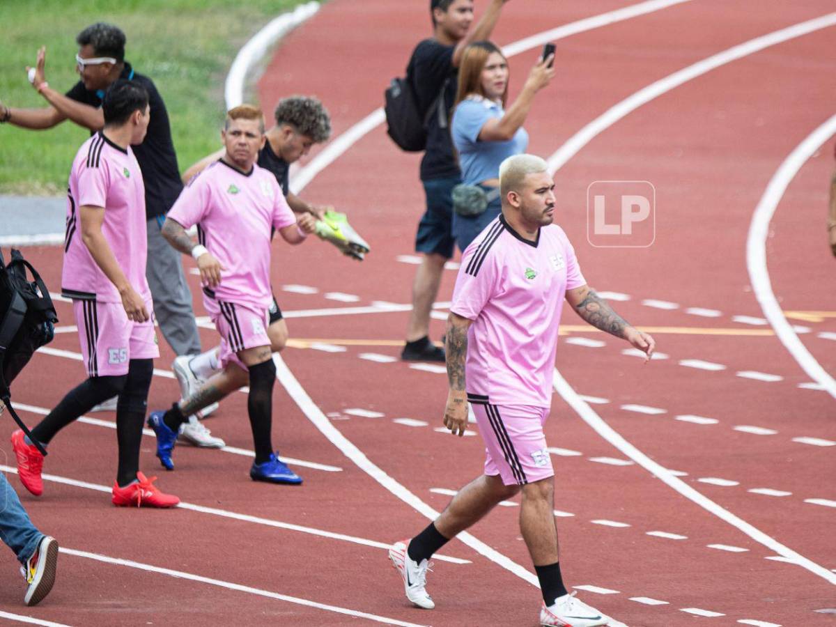 Show de La Moisito y la llegada de Ricky: así entrenaron los tiktokers salvadoreños