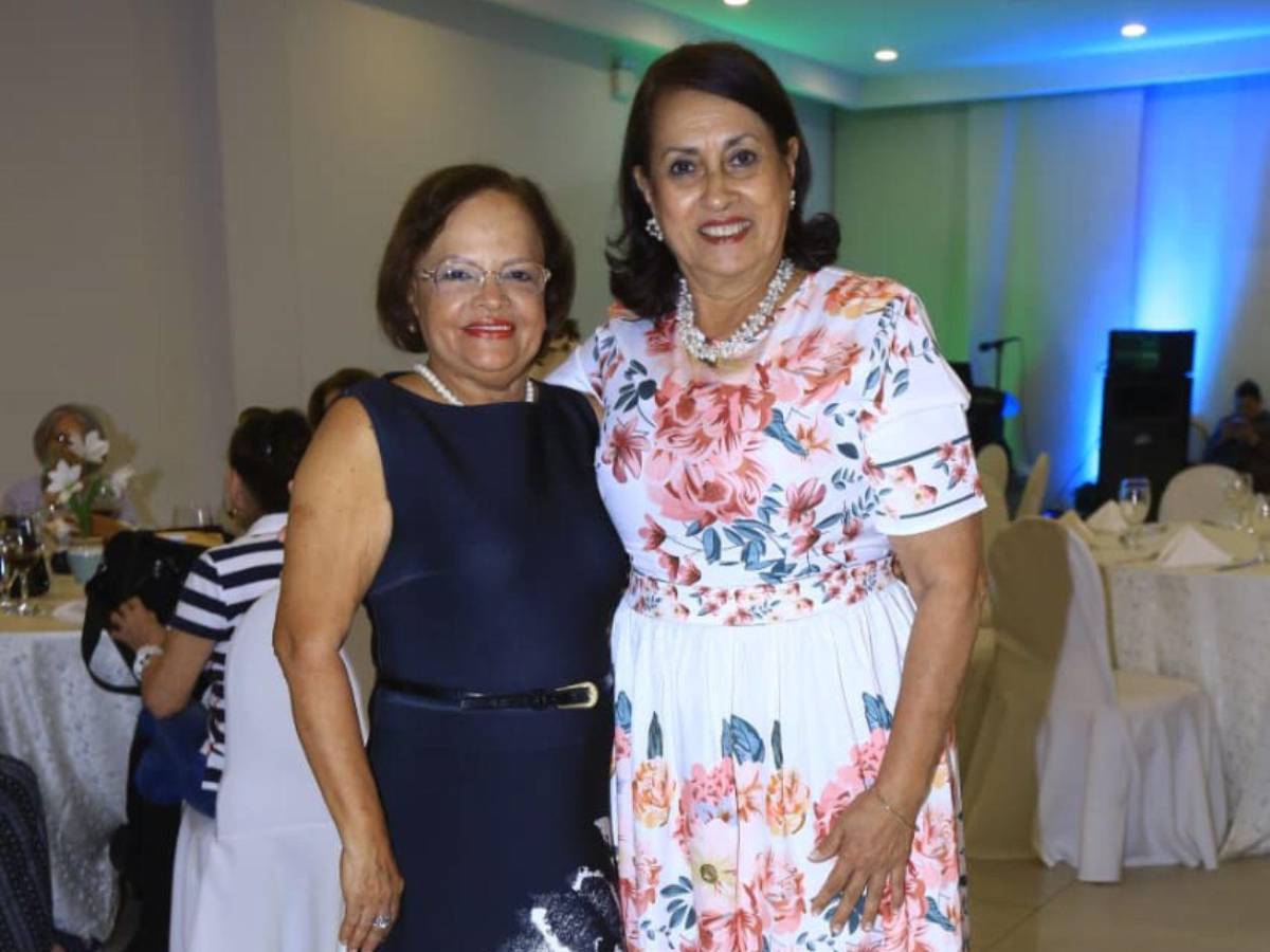 Club Internacional de Mujeres celebran su té mensual en SPS
