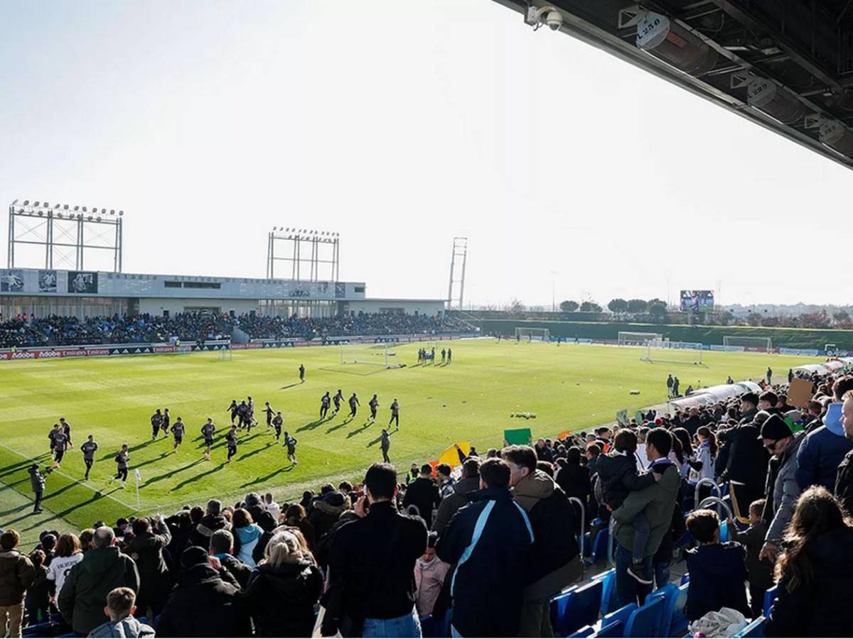 Real Madrid y Mbappé desatan locura en entrenamiento: una visita especial