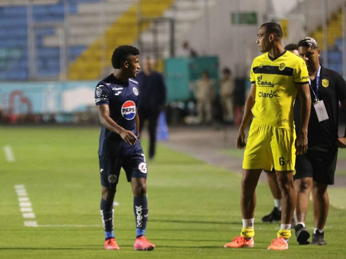 Felicidad de Real España, enfado en Motagua, pelea de jugadores y bellas chicas