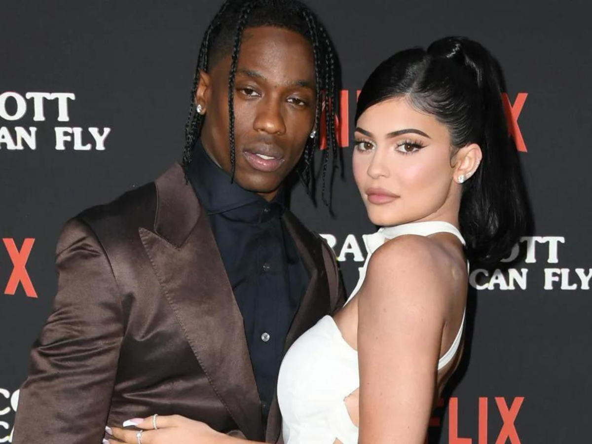 Travis Scott buscado por la policía por presunto asalto