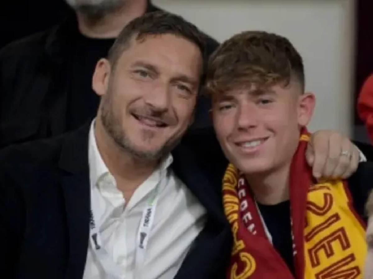 No soportó: Hijo de Francesco Totti se retira a los 19 años por doloroso motivo