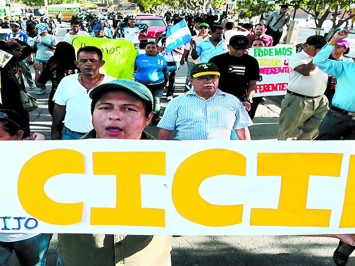 Firman pacto para llegada de la Cicih a Honduras